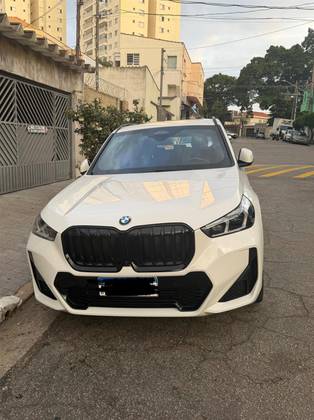 BMW X1 2.0 16V TURBO GASOLINA SDRIVE20I M SPORT STEPTRONIC BMW X1 2.0 16V TURBO GASOLINA SDRIVE20I M SPORT STEPTRONIC